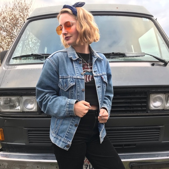 Meet your Posher, Rosalie - Picture 1 of 1